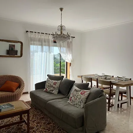 Lovely 2 Bedroom 100m From The アパート ヴィラ・ド・コンデ